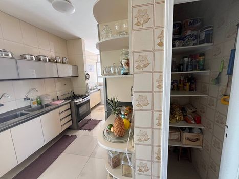 Foto 6 do(a) Apartamento de 3 quartos à venda em Jardim Renascença, São Luís