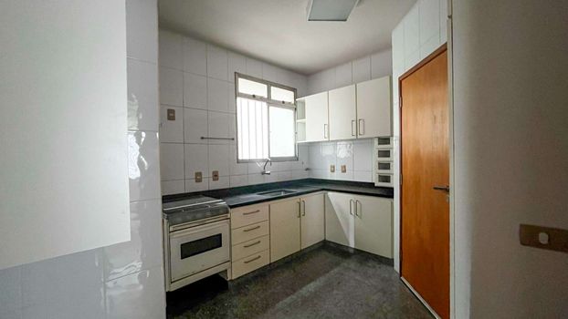 Foto 6 do(a) Apartamento de 3 quartos à venda em Santo Antônio, Belo Horizonte