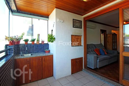 Foto 3 do(a) Apartamento de 3 quartos à venda em São João, Porto Alegre