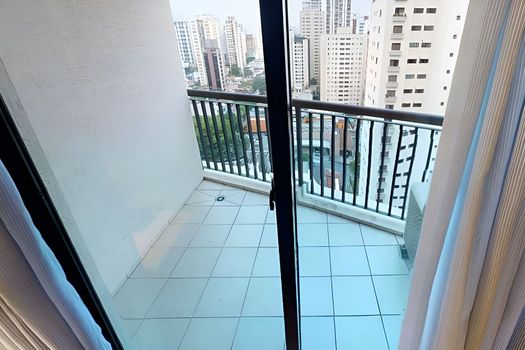 Foto 18 do(a) Flat de 1 quartos à venda em Indianópolis, São Paulo