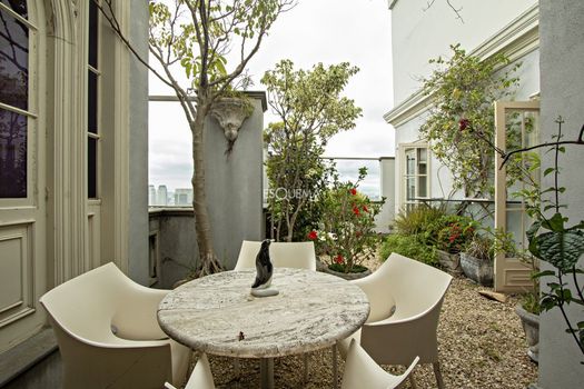 Foto 2 do(a) Cobertura de 2 quartos à venda em Real Parque, São Paulo