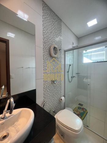 Foto 26 do(a) Casa em Condomínio de 4 quartos à venda em Jardins Lisboa, Goiânia