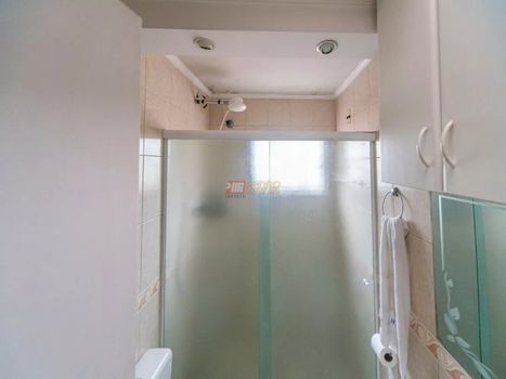 Foto 21 do(a) Casa de 4 quartos para alugar em Vila Aquilino, Santo André