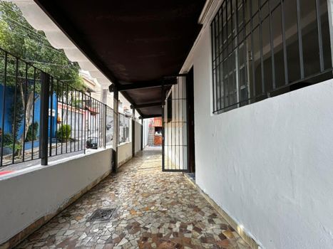 Foto 33 do(a) Casa de 3 quartos à venda em Vila Palmares, Santo André