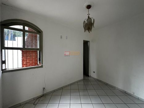 Foto 23 do(a) Casa de 3 quartos à venda em Vila Palmares, Santo André