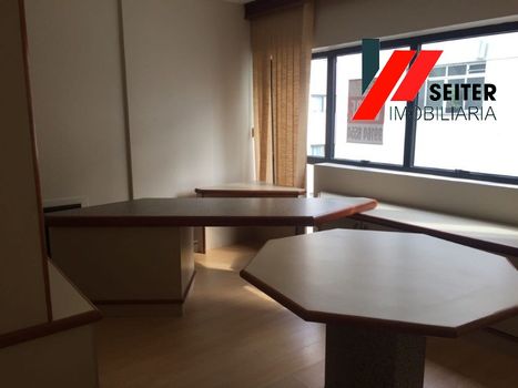 Foto 10 do(a) Sala / Conjunto Comercial false à venda em Centro, Florianópolis