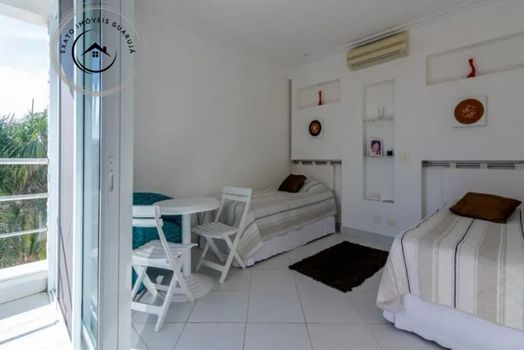 Foto 45 do(a) Casa de 10 quartos à venda em Balneário Praia do Pernambuco, Guarujá