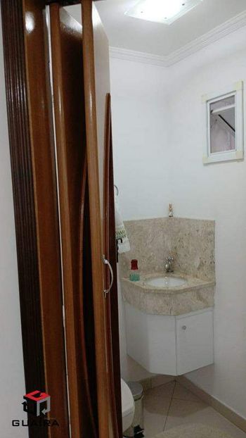 Foto 25 do(a) Casa de 3 quartos à venda em Silveira, Santo André