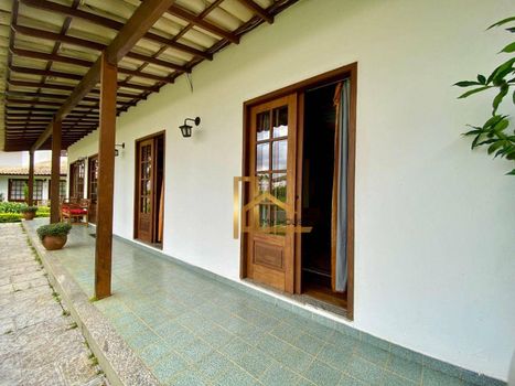 Foto 3 do(a) Casa em Condomínio de 3 quartos à venda em Parque do Imbui, Teresópolis