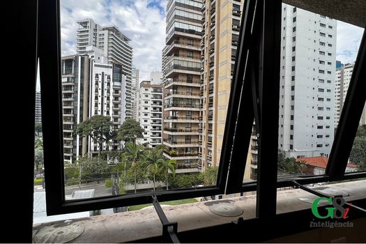 Foto 37 do(a) Apartamento de 4 quartos à venda em Moema, São Paulo