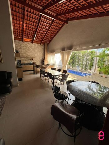 Foto 13 do(a) Casa de 3 quartos à venda em Vila Rezende, Goiânia