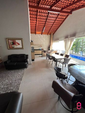 Foto 16 do(a) Casa de 3 quartos à venda em Vila Rezende, Goiânia
