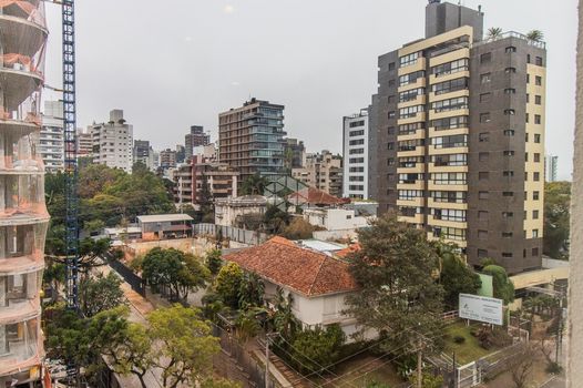 Foto 27 do(a) Apartamento de 3 quartos à venda em Rio Branco, Porto Alegre