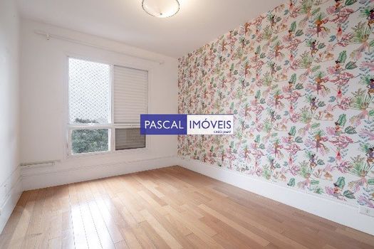 Foto 13 do(a) Apartamento de 4 quartos à venda em Vila Nova Conceição, São Paulo
