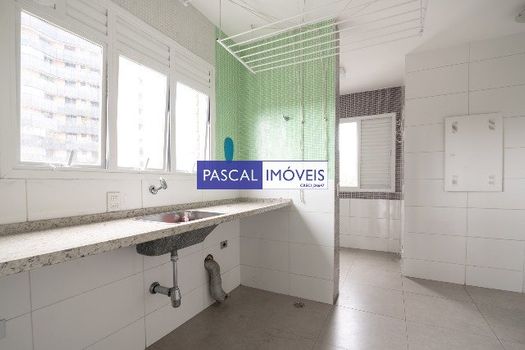 Foto 15 do(a) Apartamento de 4 quartos à venda em Vila Nova Conceição, São Paulo