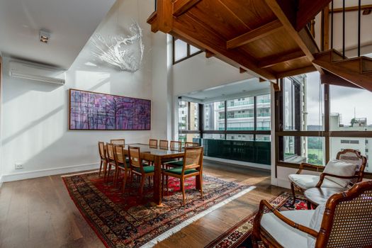 Foto 2 do(a) Cobertura de 3 quartos para alugar em Itaim Bibi, São Paulo