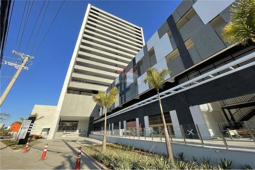 Foto 4 do(a) Sala / Conjunto Comercial false para alugar em Várzea da Barra Funda, São Paulo