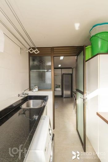 Foto 30 do(a) Apartamento de 3 quartos à venda em Menino Deus, Porto Alegre
