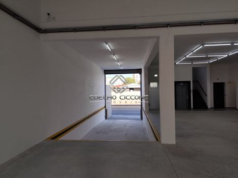 Foto 1 do(a) Galpão / Depósito / Armazém / Pavilhão false para alugar em Jardim São Caetano, São Caetano do Sul