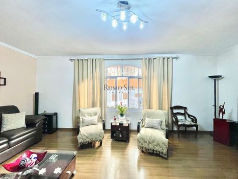 Foto 3 do(a) Casa de 3 quartos à venda em Jardim Umuarama, São Paulo