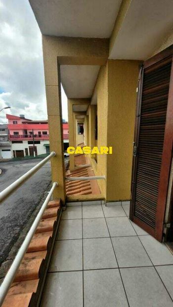 Foto 30 do(a) Casa de 3 quartos à venda em Jardim Las Vegas, Santo André