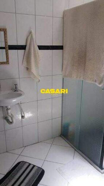 Foto 19 do(a) Casa de 3 quartos à venda em Jardim Las Vegas, Santo André