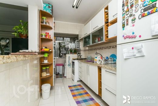 Foto 13 do(a) Apartamento de 2 quartos à venda em Teresópolis, Porto Alegre