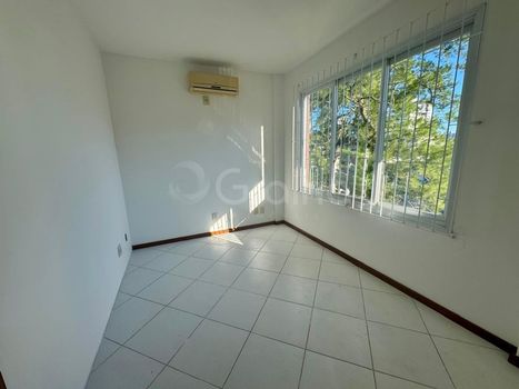 Foto 4 do(a) Sala / Conjunto Comercial false à venda em Estreito, Florianópolis