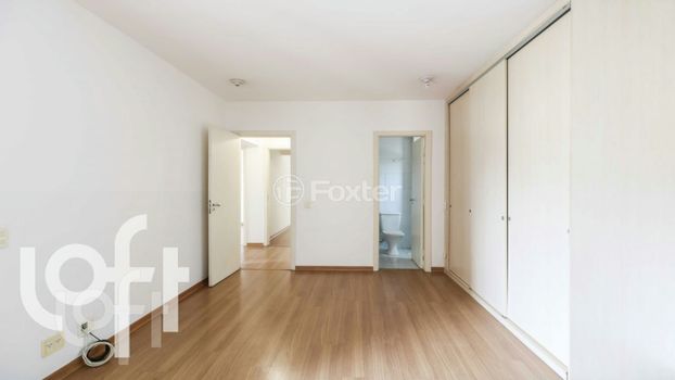 Foto 4 do(a) Apartamento de 3 quartos à venda em Jardim Londrina, São Paulo