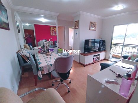 Foto 1 do(a) Apartamento de 2 quartos à venda em Jardim América, Taboão da Serra