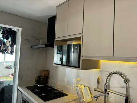 Foto 10 do(a) Apartamento de 3 quartos à venda em Vila Firmiano Pinto, São Paulo