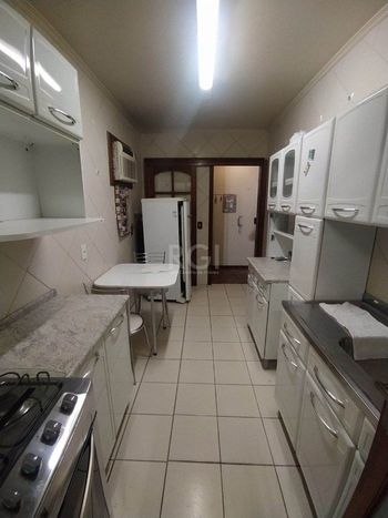 Foto 3 do(a) Flat de 3 quartos à venda em Navegantes, Porto Alegre