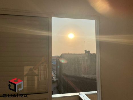Foto 2 do(a) Apartamento de 1 quartos à venda em Vila Tibiriçá, Santo André
