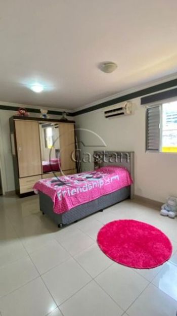 Foto 4 do(a) Casa de 3 quartos à venda em Vila Tolstoi, São Paulo