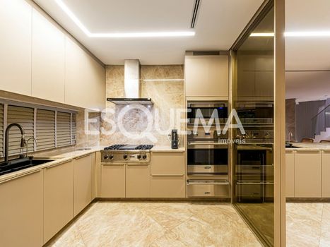 Foto 32 do(a) Cobertura de 5 quartos à venda em Itaim Bibi, São Paulo