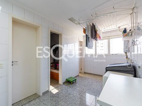 Foto 19 do(a) Apartamento de 4 quartos à venda em Vila Andrade, São Paulo