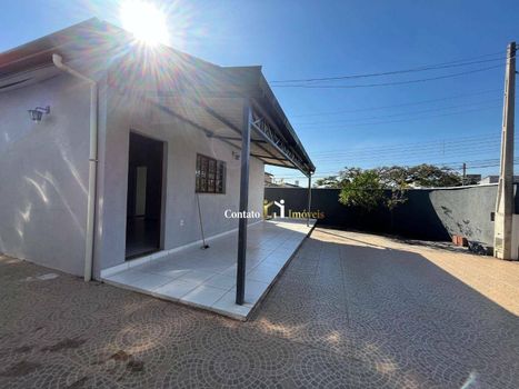 Foto 2 do(a) Casa de 3 quartos para alugar em Jardim do Lago, Atibaia