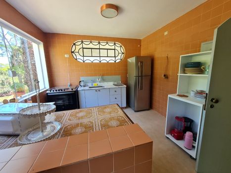 Foto 49 do(a) Hotel / Motel / Pousada de 8 quartos à venda em Jardim Santa Vitória (Canguera), São Roque