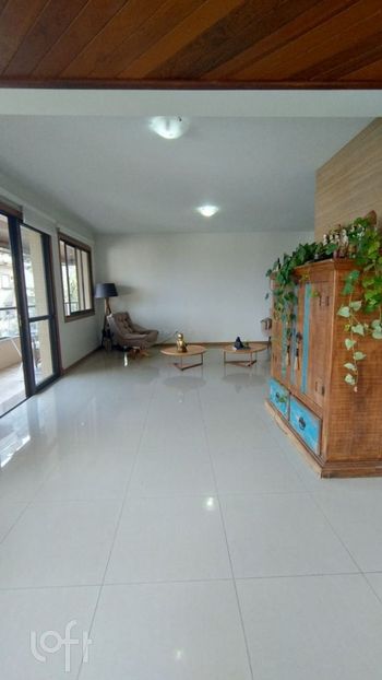 Foto 24 do(a) Apartamento de 3 quartos à venda em Moinhos de Vento, Porto Alegre