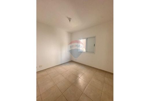Foto 9 do(a) Apartamento de 3 quartos à venda em Jardim Renata, Arujá