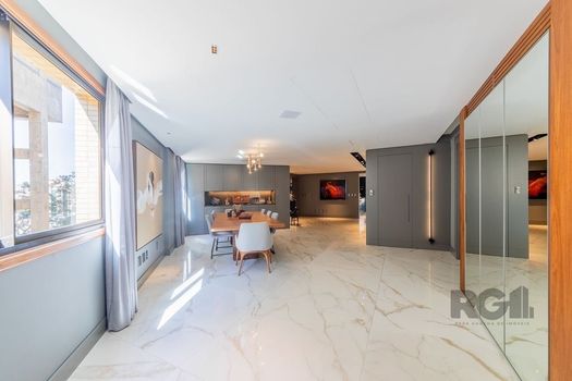 Foto 4 do(a) Apartamento de 4 quartos à venda em Moinhos de Vento, Porto Alegre