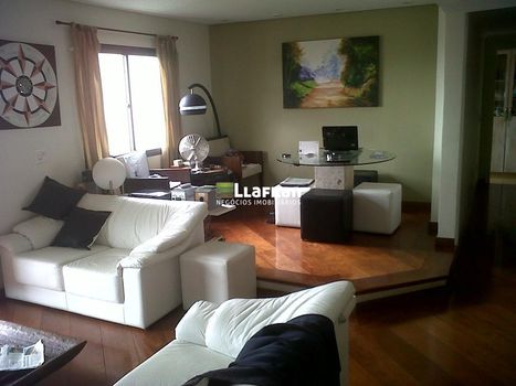 Foto 1 do(a) Apartamento de 3 quartos à venda em Vila Suzana, São Paulo
