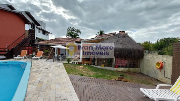 Foto 10 do(a) Edifício Inteiro de 11 quartos à venda em Daniela, Florianópolis