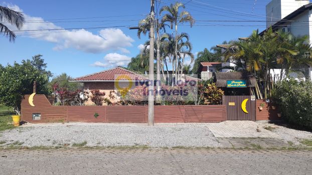 Foto 8 do(a) Edifício Inteiro de 11 quartos à venda em Daniela, Florianópolis