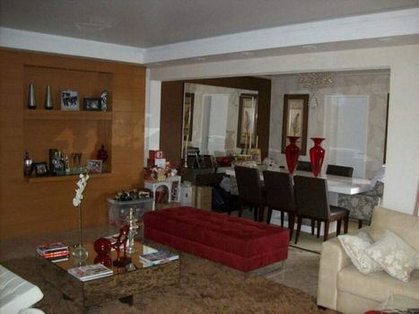 Foto 2 do(a) Apartamento de 4 quartos à venda em Aclimação, São Paulo