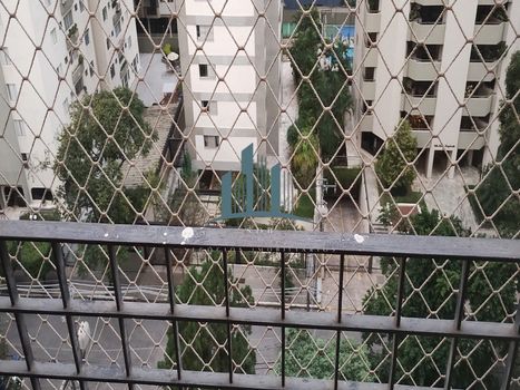 Foto 3 do(a) Apartamento de 3 quartos à venda em Moema, São Paulo