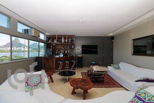 Foto 26 do(a) Apartamento de 4 quartos à venda em Lagoa, Rio de Janeiro