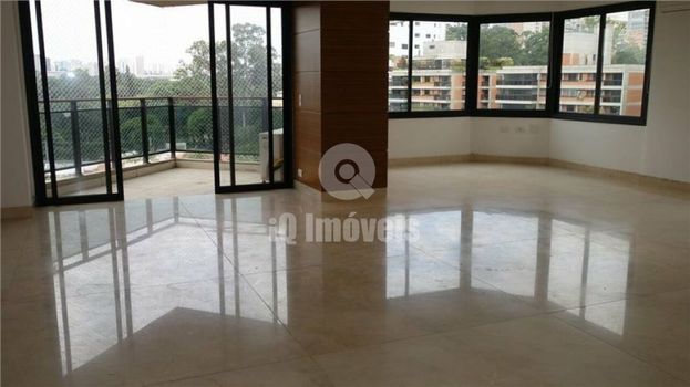 Foto 8 do(a) Cobertura de 4 quartos à venda em Vila Nova Conceição, São Paulo