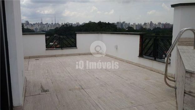 Foto 3 do(a) Cobertura de 4 quartos à venda em Vila Nova Conceição, São Paulo