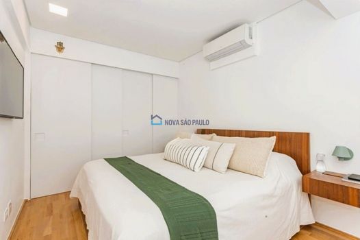 Foto 9 do(a) Apartamento de 3 quartos à venda em Bosque da Saúde, São Paulo